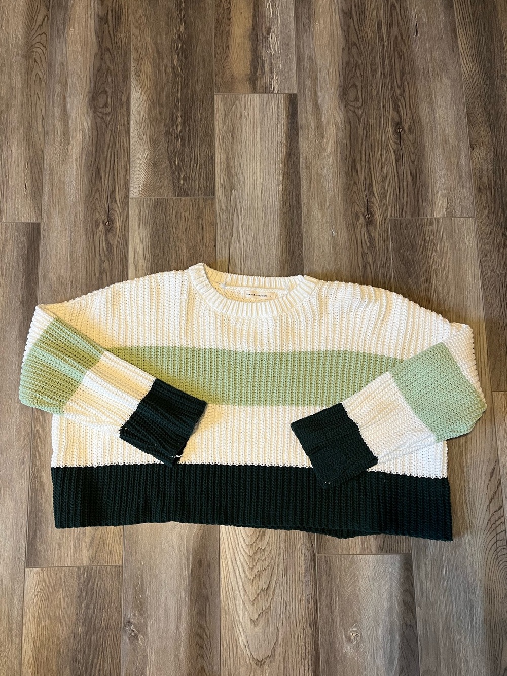 Moon & Madison Green Striped Sweater